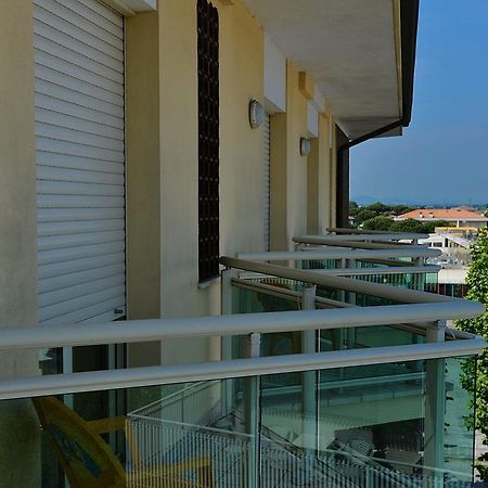 Hotel Bamar Pinarella Ngoại thất bức ảnh